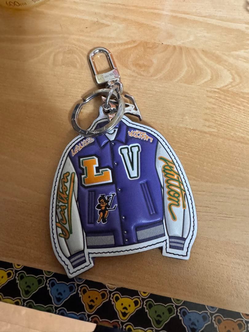 ルイヴィトンキーホルダー