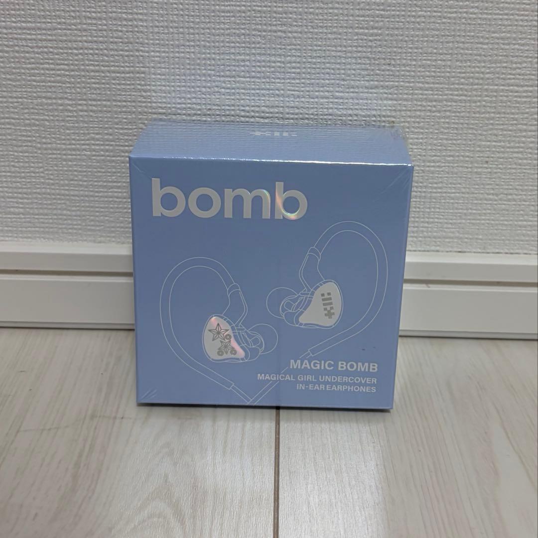 【新品未開封】ILLIT bomb Merch Ver. イヤホン イヤモニ ILLIT アルバム bomb merch ver イヤホン イヤモニ 新品未開封｜Yahoo