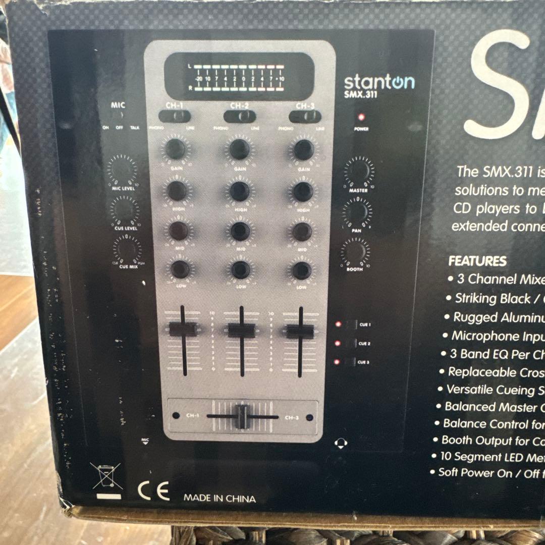 Stanton SMX-311 DJミキサー Test: Stanton SMX.311 - AMAZONA.de