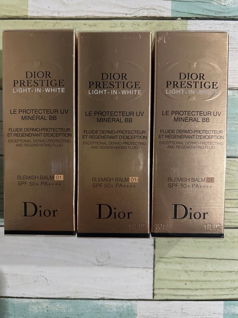 Dior プレステージホワイトルプロテクターUVミネラルBB 01 3本セット ディオール（Dior） プレステージ ホワイト ル プロテクター UV