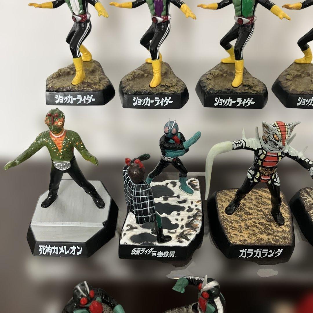 ライダー怪人名鑑】仮面ライダー 怪人名鑑 フルコンプリート - メルカリ