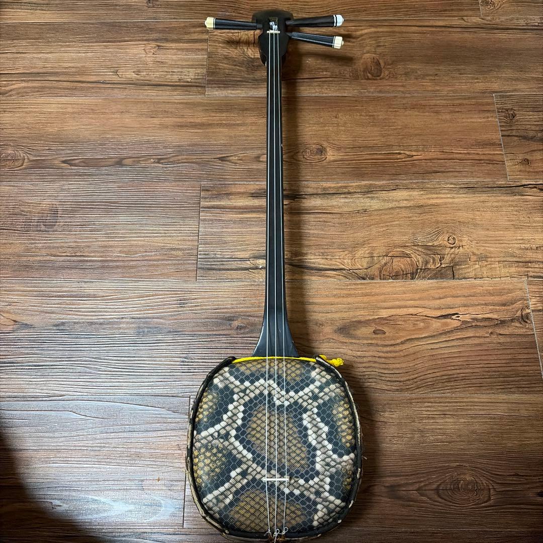 蛇皮装飾 三線本体 八重山黒木 真壁型三線 高級蛇皮 16点セット - 三線ちゅら咲