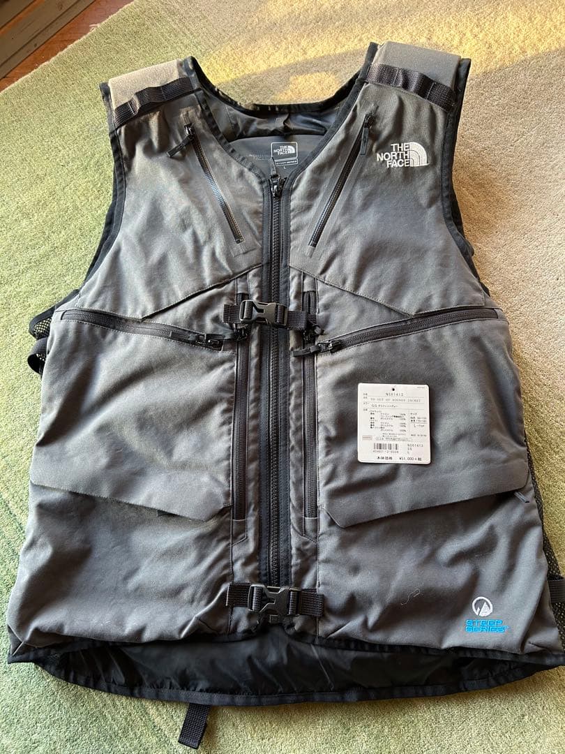 値下げ THE NORTH FACE パウダーガイドベストグラフィットグレー L THE NORTH FACE - THE NORTH FACE パウダーガイドベストの通販 by