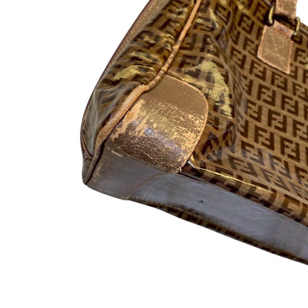 FENDI フェンディ ズッカ柄 エナメル ハンドバッグ - メルカリ