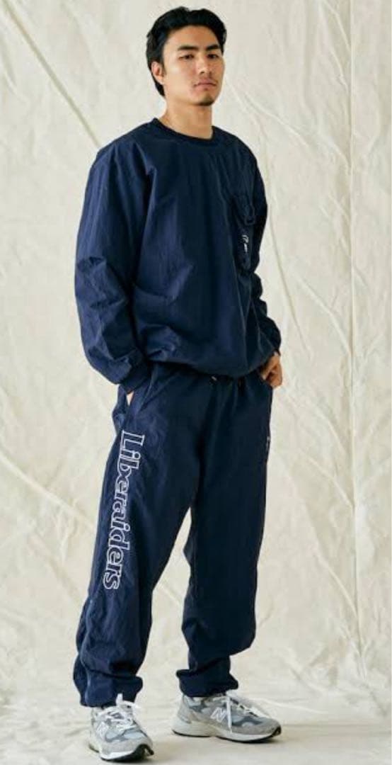 リベレイダース ナイロンセットアップ ネイビー - メルカリ
