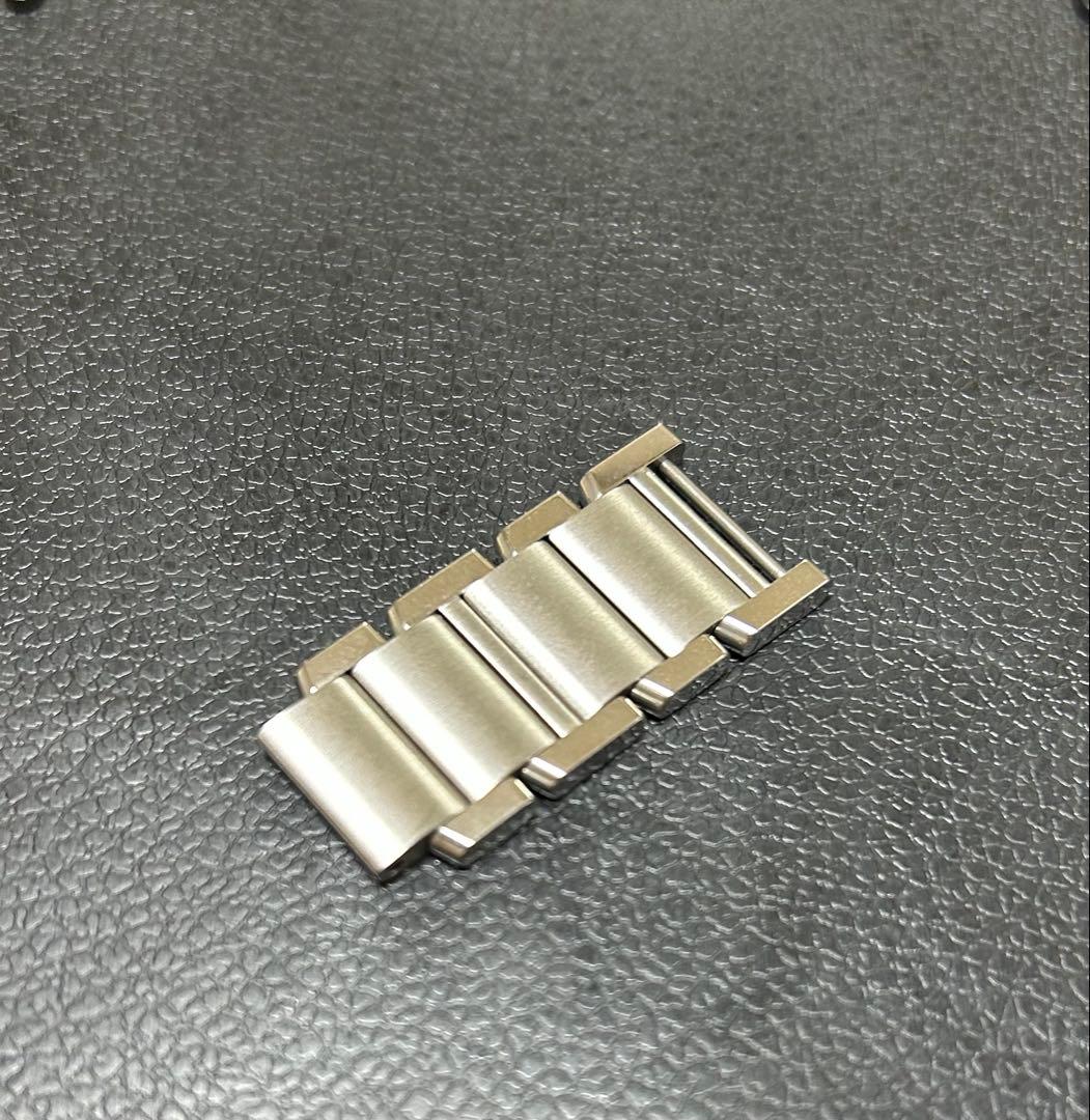 カルティエ　タンクフランセーズ　ブレスレット　コマ