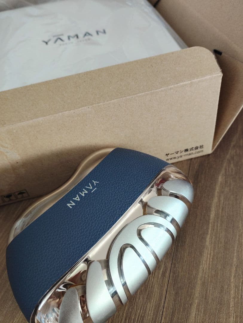 ヤーマン　リフトロジーSP 　ネイビー