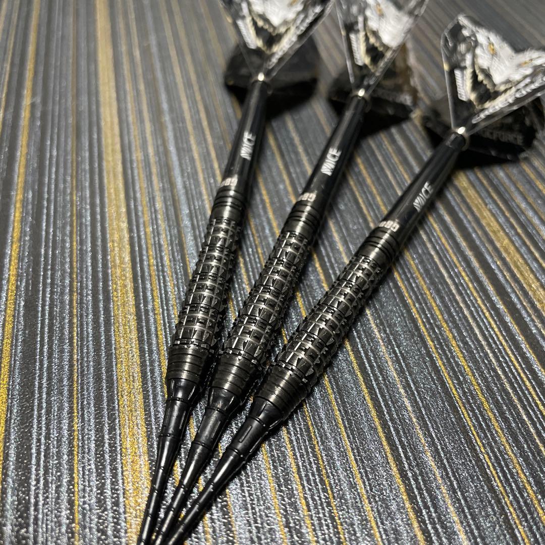 定価11000円 ソフトダーツ クロックフォース 18g CF3 One80 クロックフォース CF3 18g/20g タングステン90%(CROCFORCE