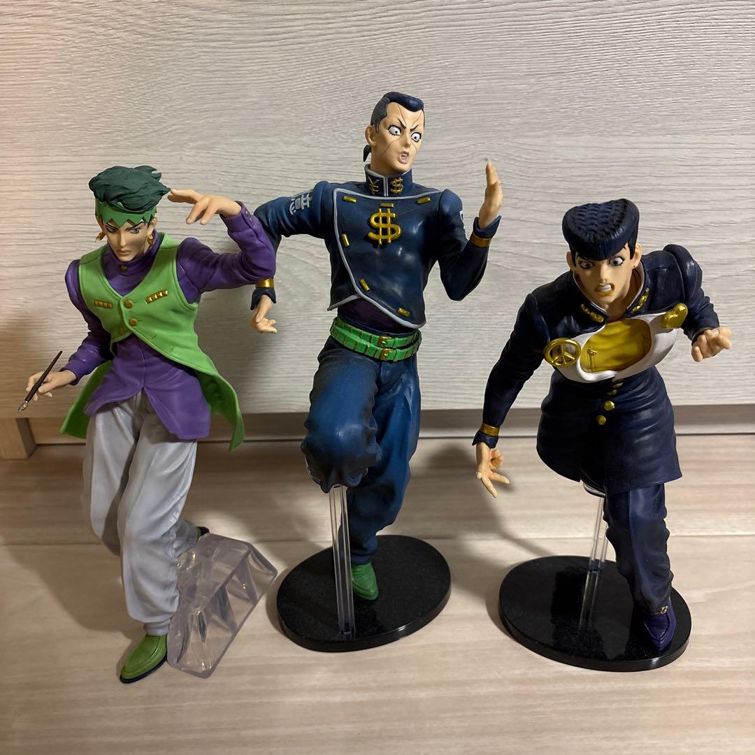 ジョジョ　フィギュア　３体セット