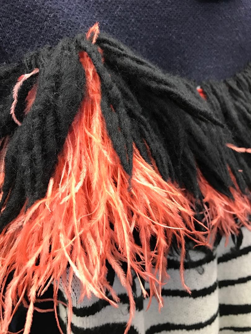 サカイsacaiウールリアルファーセーターゼブラ柄ネイビーレッド