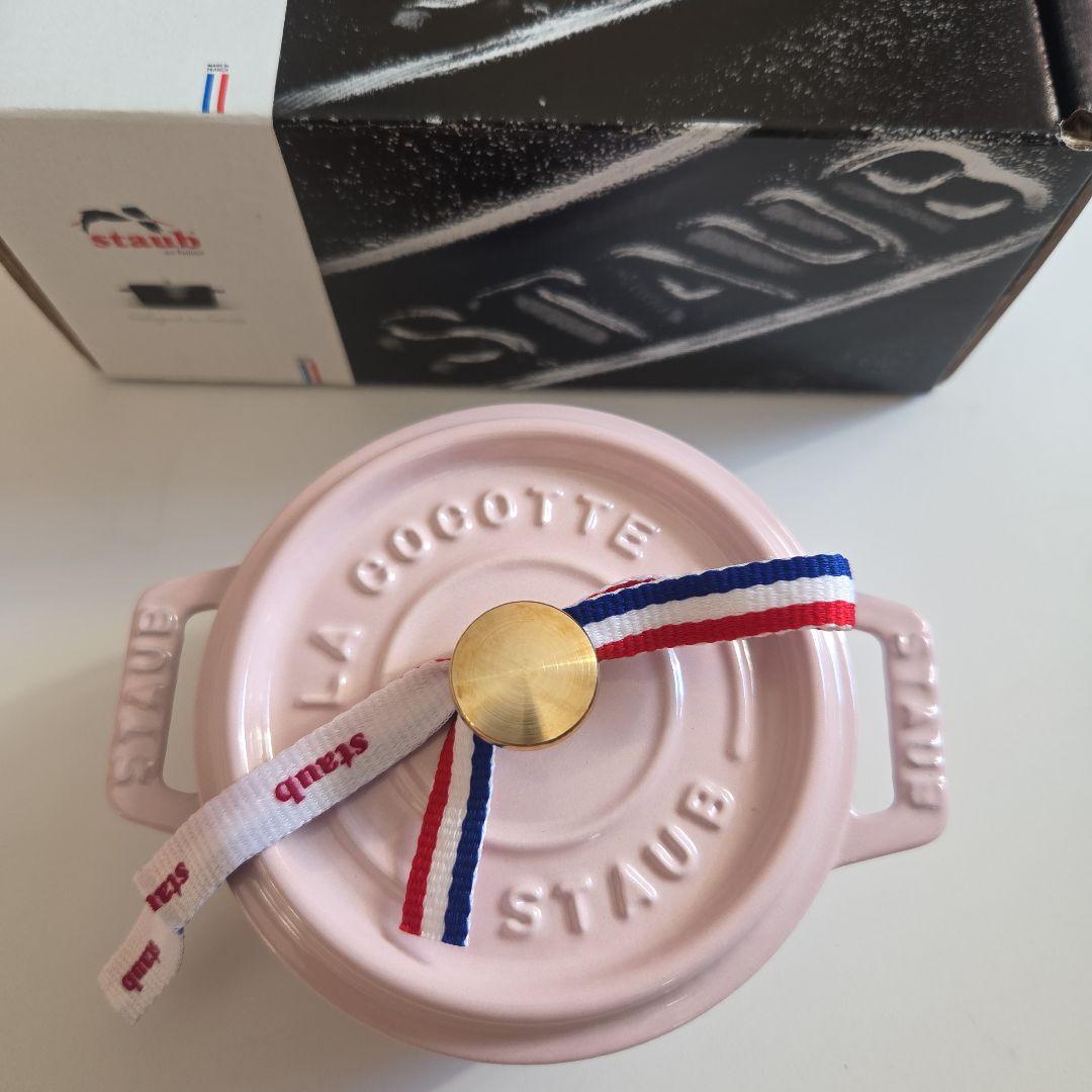 【新品・未使用】Staub ピコココットラウンド10cm ソルベローズ 楽天市場】【公式】【生涯保証】 ストウブ ピコ ココット ラウンド