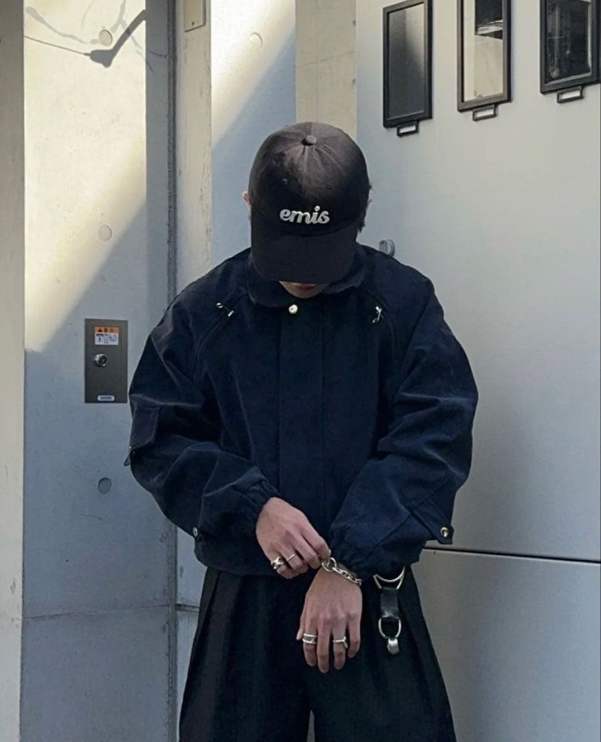 YOLO ブラック　ウォッシュ加工ジャケット