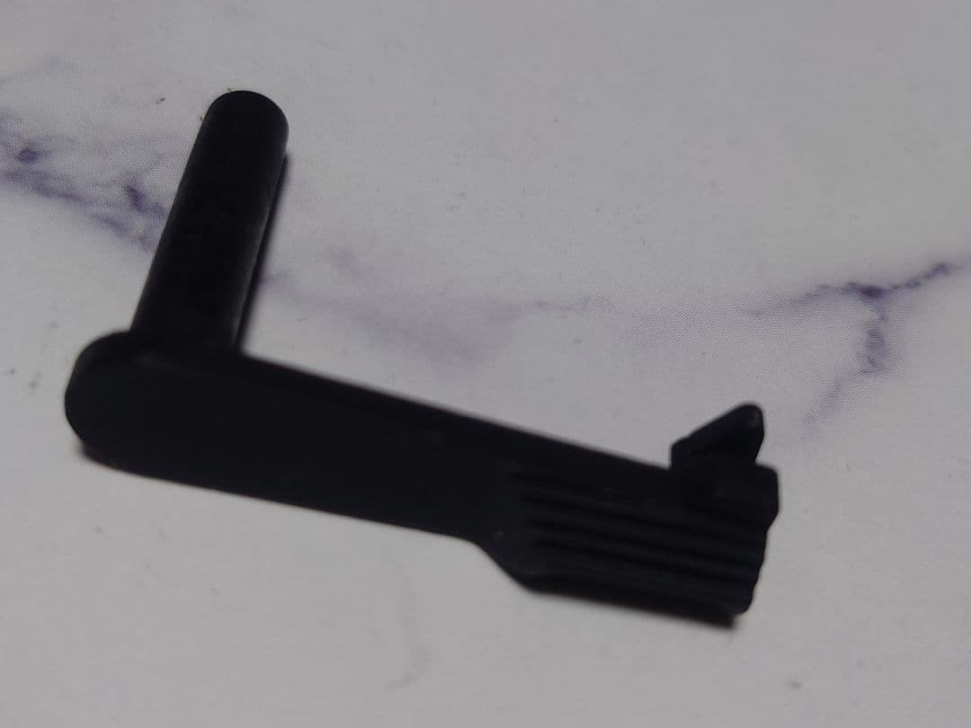 STI 2011 ミドルフレーム + グリップ 東京マルイ ハイキャパ 用 - メルカリ