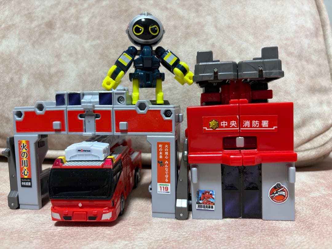 ジョブレイバー　7種類セット（DXセット付き!!） トミカ ジョブレイバー TJBDX ジョブレイバーをはじめよう！ 警察 消防