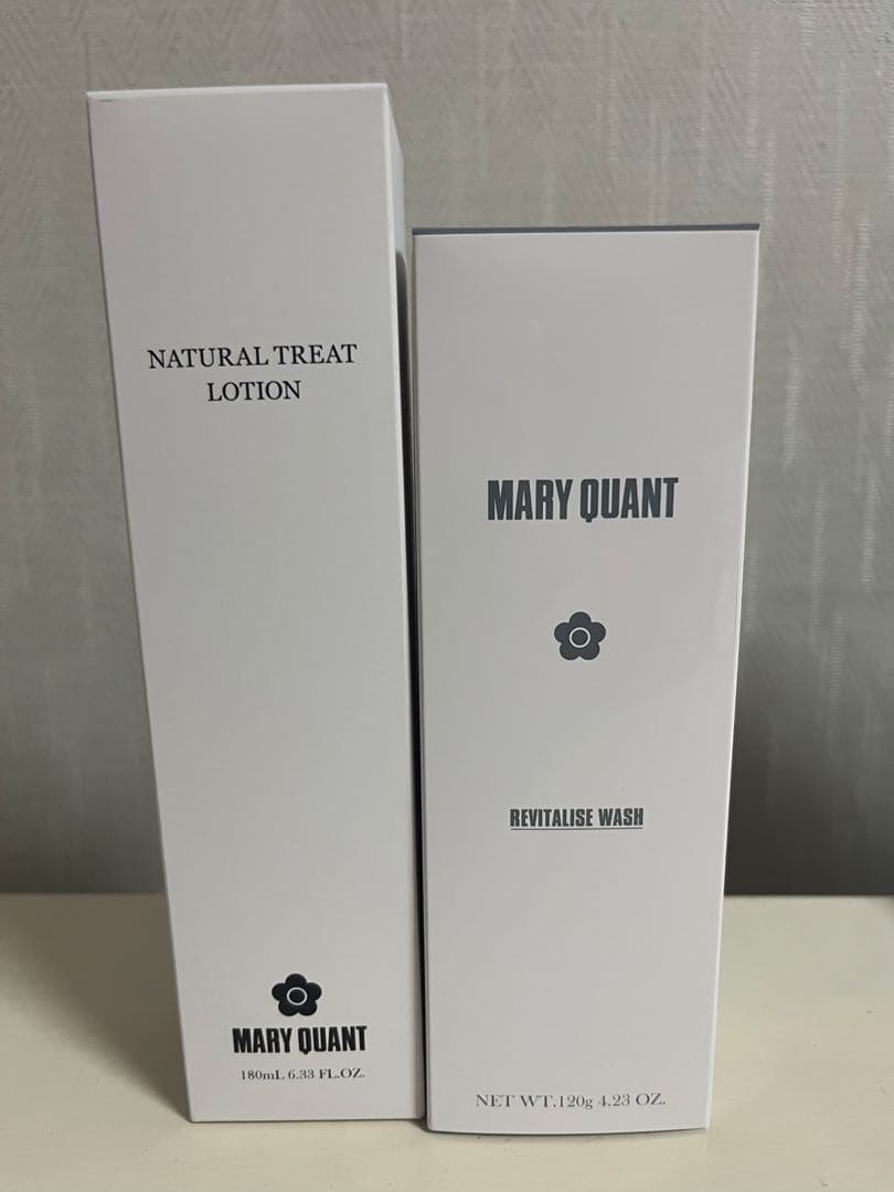 MARY QUANT 化粧水と洗顔料 セット