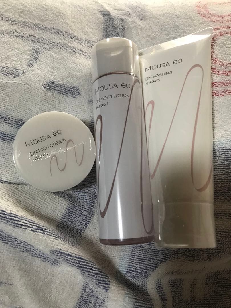 MOUSA DNリッチクリーム・モイストローション・洗顔料セット