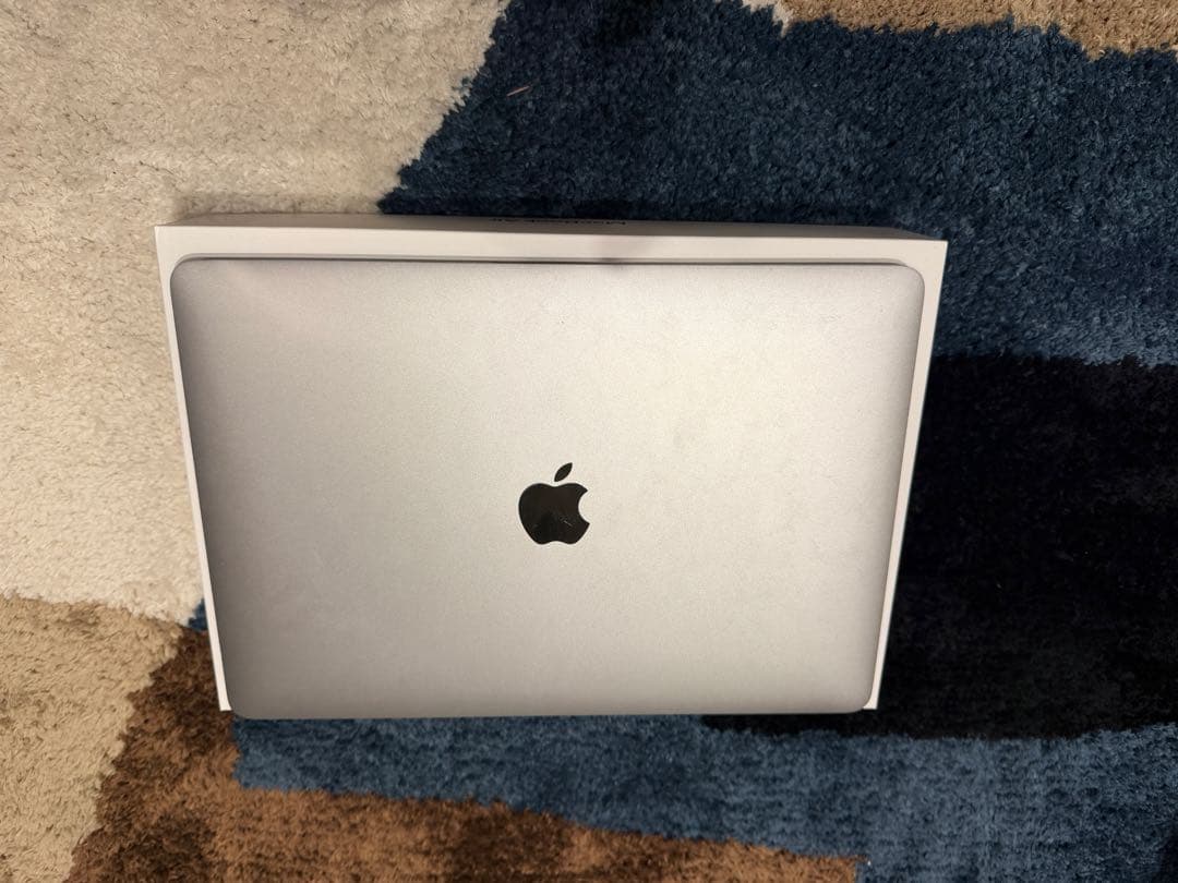 Macbook Air M1 8gb 256gb スペースグレー