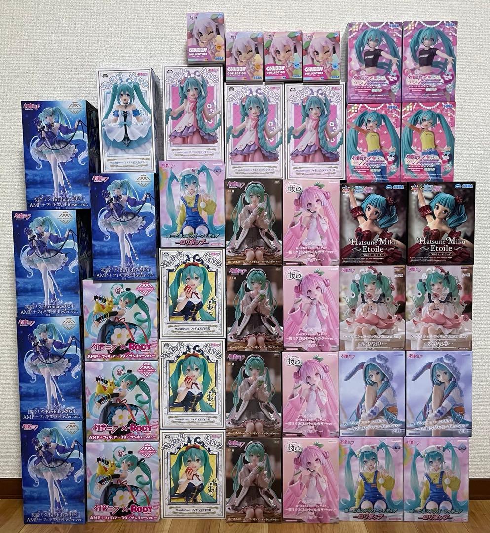 新品未開封　初音ミク　プライズ　フィギュア　40個　まとめ売り