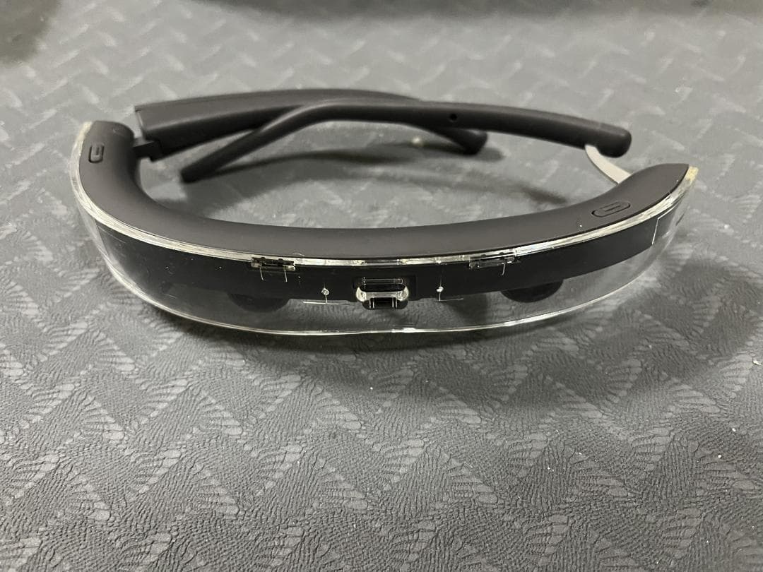 ViXion01 オートフォーカスアイウェア