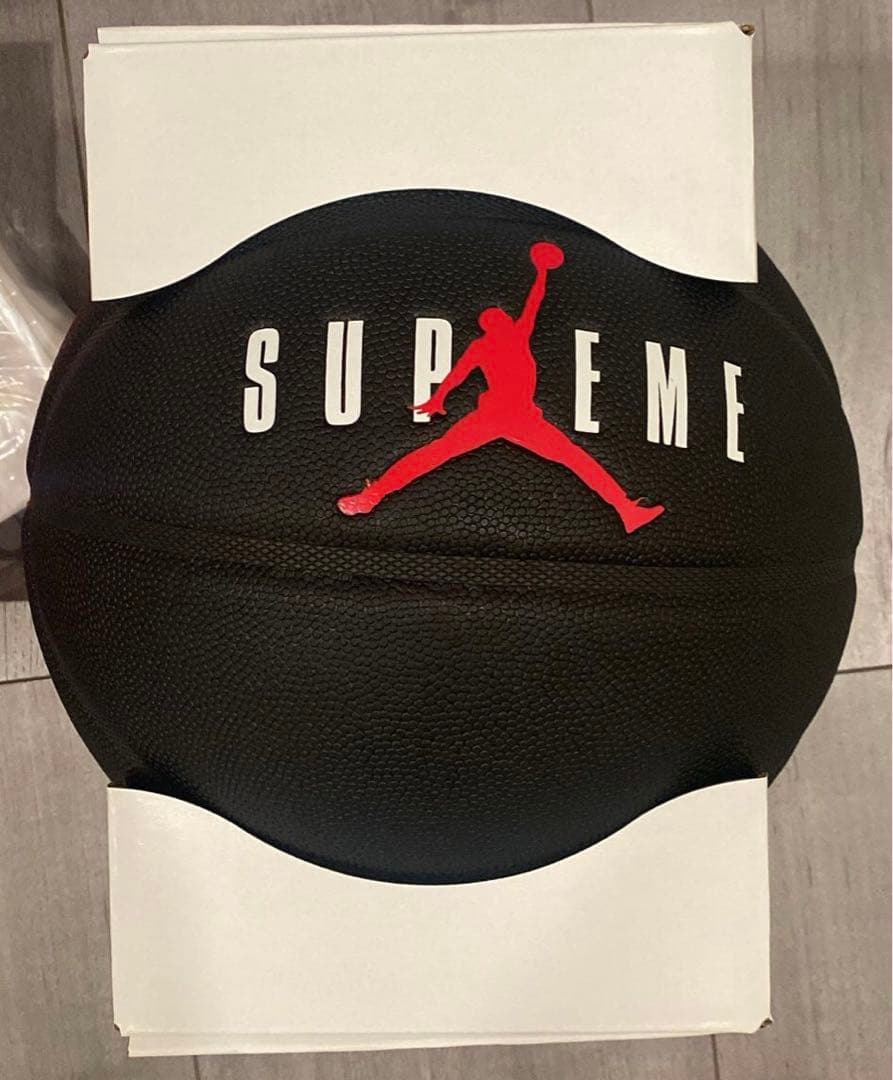 Supreme x Jordan Basketball バスケットボール|mercariメルカリ官方