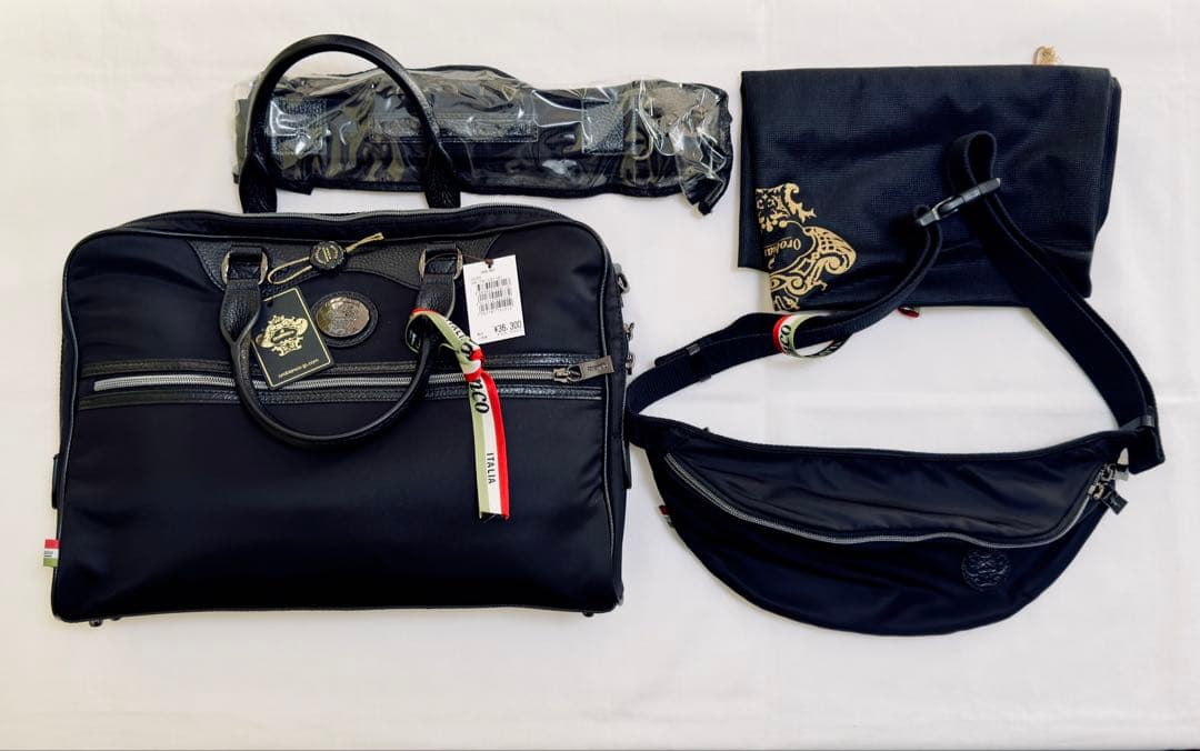 だ*ん様 新品Orobianco オロビアンコ ビジネスバッグ&美品ボディバッグ