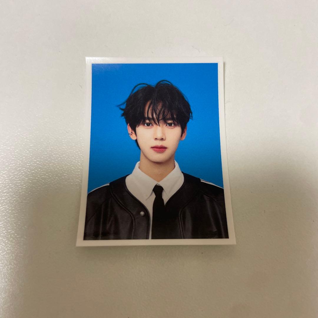 ZB1 ゼベワン トレカ ポップアップ ハンユジン証明写真 IDフォト