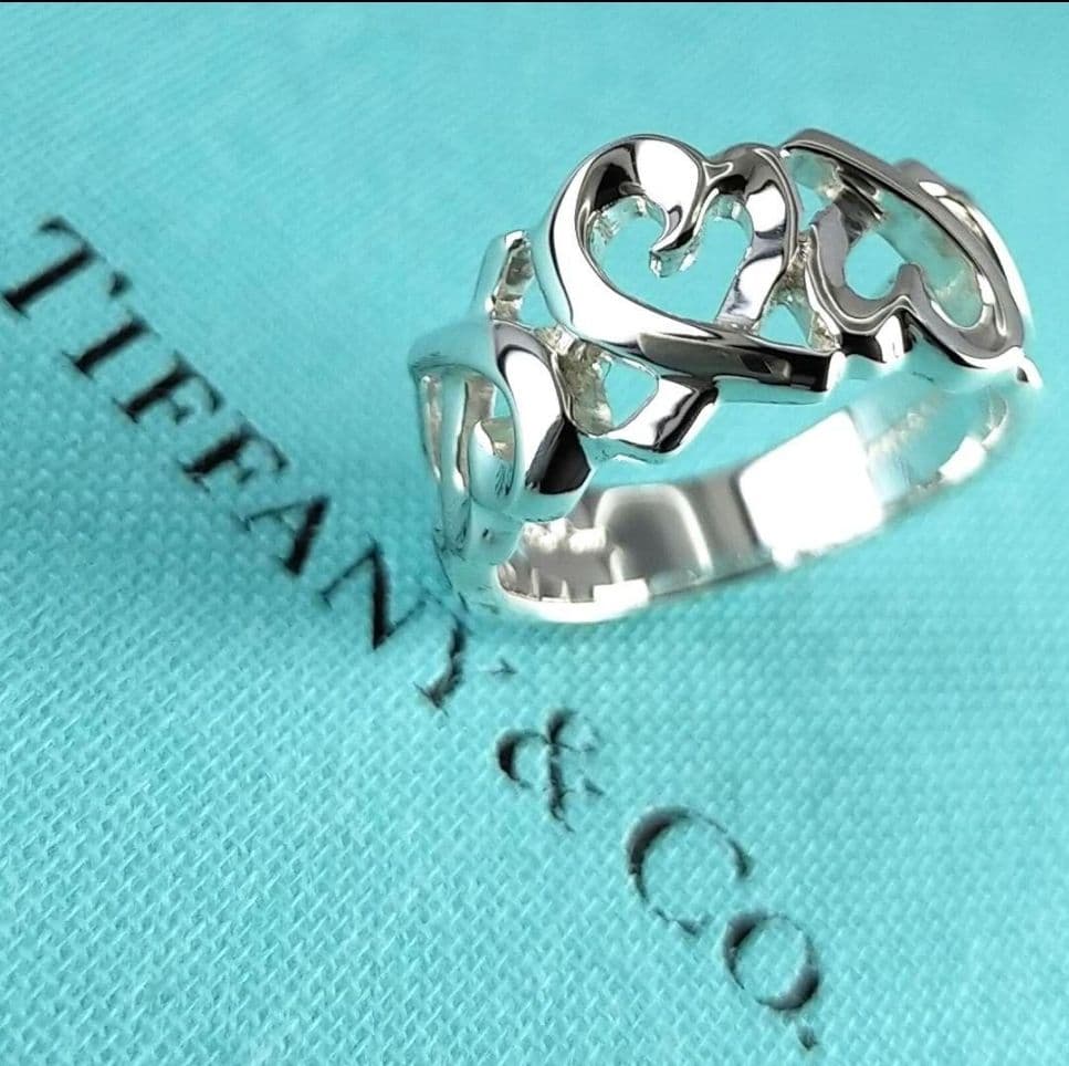 ◆SALE◆【ティファニー】ラビングハート　トリプル　リング　９号　2023