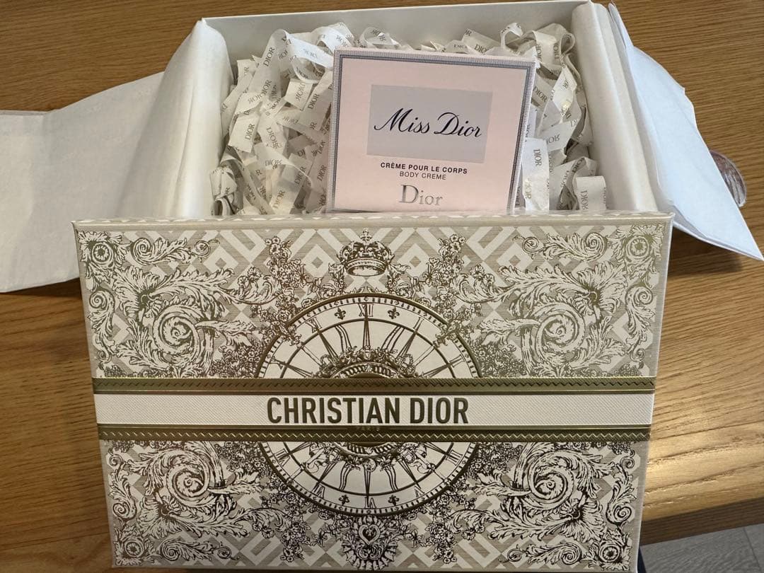 ミス　ディオール　ボディクリーム150ml
