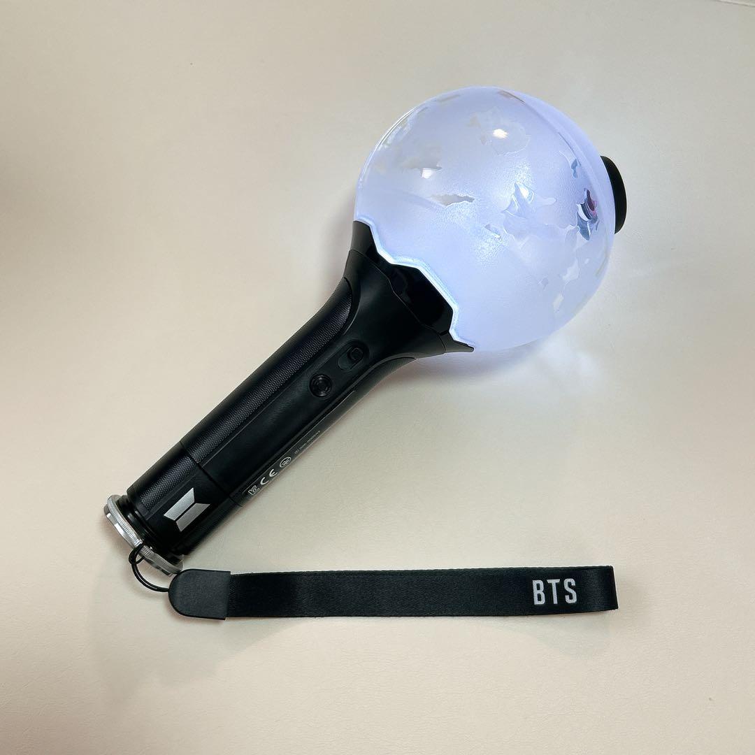 BTS OFFICIAL LIGHT STICK VER.3 ペンライト - メルカリ