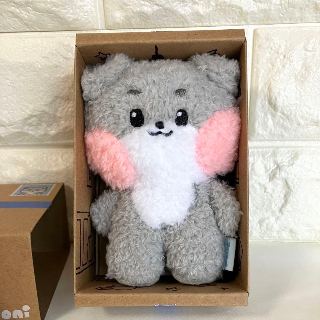 ZB1 zeroni ぬいぐるみ gunini ゴニニ - メルカリ