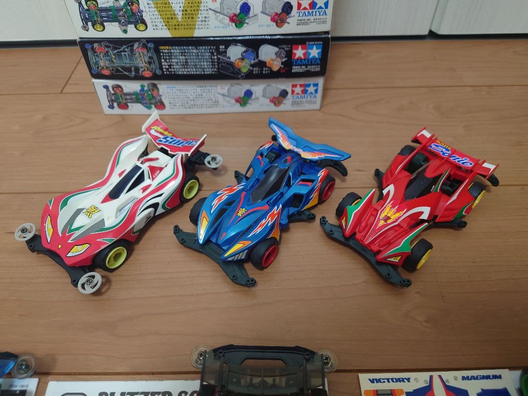 タミヤ フルカウル エアロ ミニ四駆 15台 まとめ売り - メルカリ