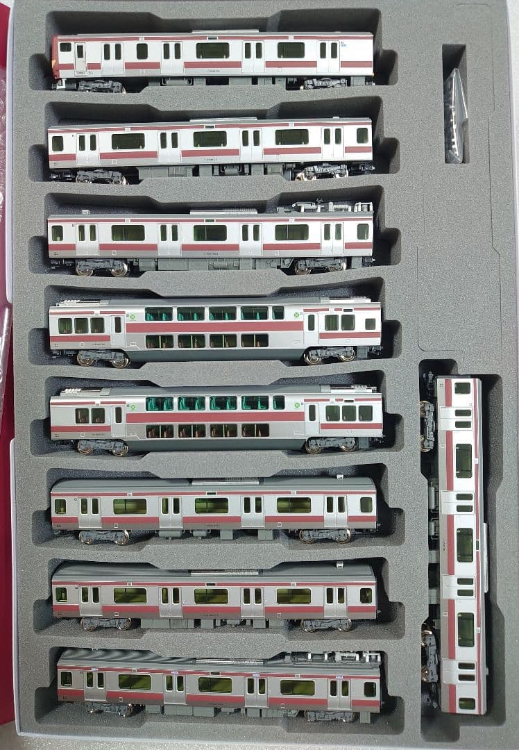 E531系 赤電 タイプ 15両フル編成 美品 10‐965 + 10‐954S - メルカリ