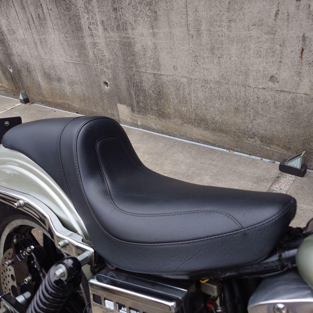 ハーレー　ショベル　4速　マスタング　ファストバック　シート