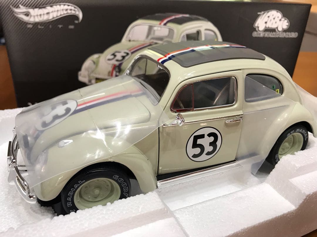 HOTWHEELS 1／18 ビートル モデルカー