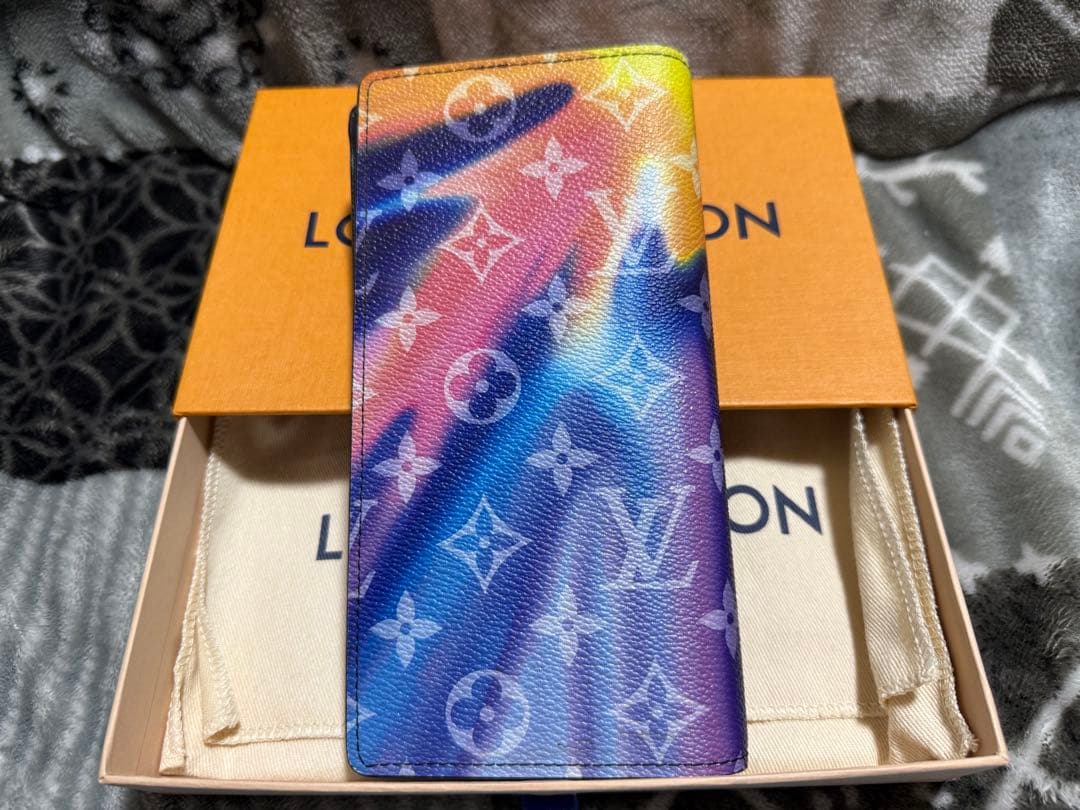 LOUIS VUITTON ポルトフォイユブラザ