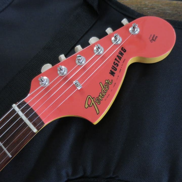 超レア】Fender Char 2020 Mustang -Zicca限定品 - メルカリ