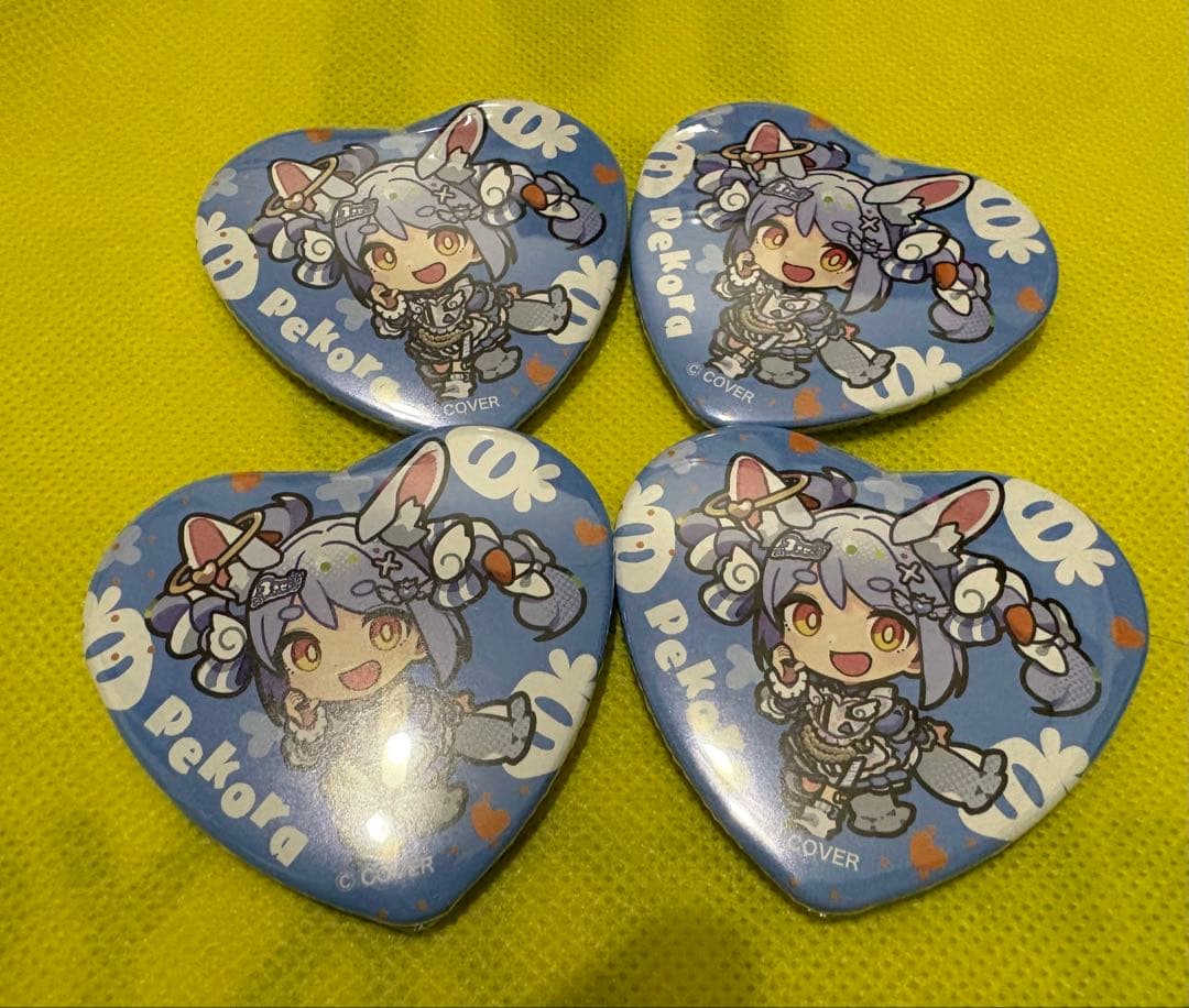 ホロライブ 兎田ぺこら 缶バッジ きゅるるん大作戦 ライブ LIVE - メルカリ