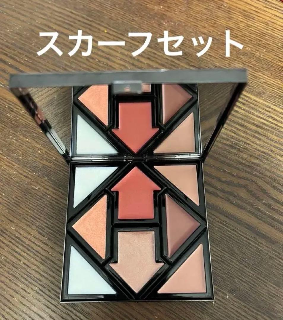 匿名配送！Hazama アイシャドウパレット　スカーフ