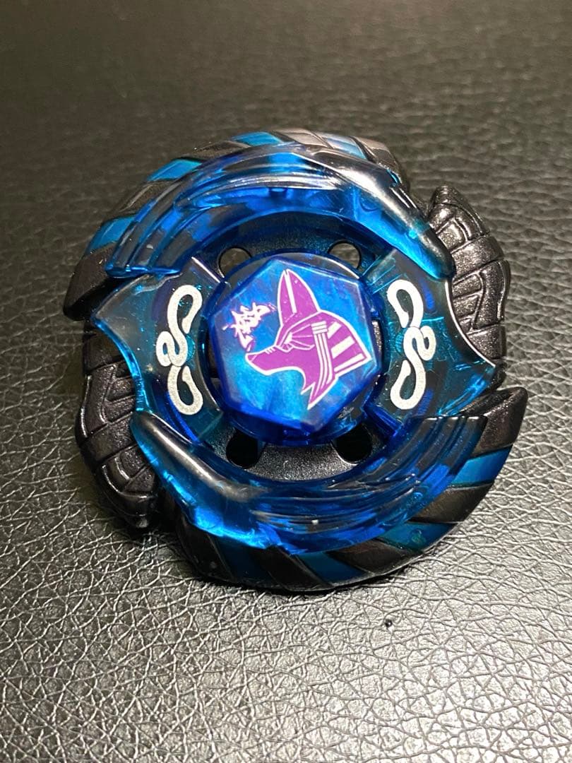 メタルファイトベイブレード マーキュリーアヌビウス レジェンド 美品】マーキュリーアヌビウス85XF メタルファイトベイブレード - メルカリ