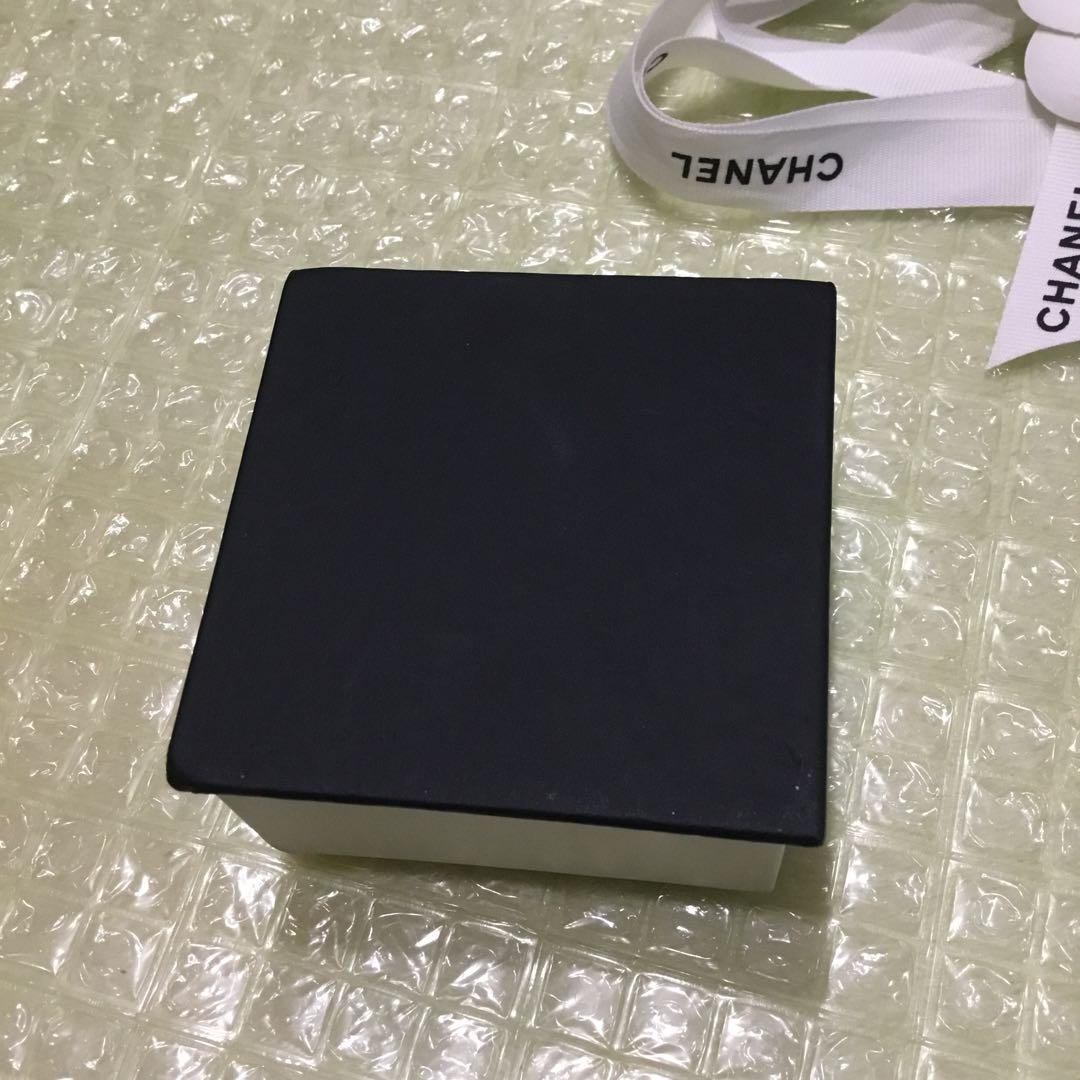 シャネル パリ本店 ピアス 空箱 限定 CHANEL デニム アクセサリー