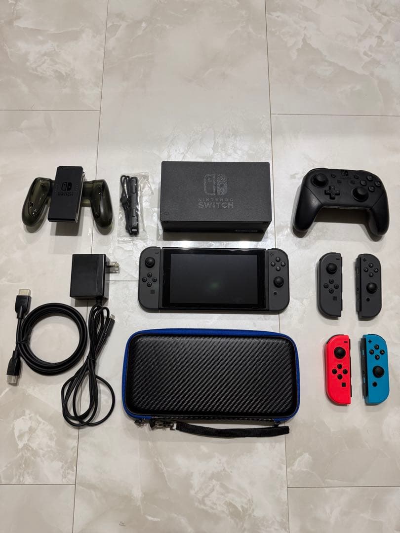 Nintendo Switch 本体 + ジョイコン+プロコントローラー+付属品