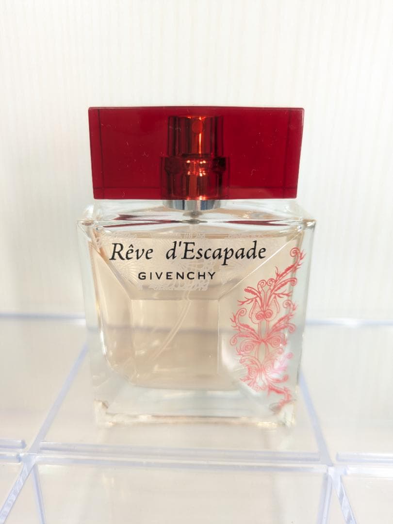 ジバンシー　レーヴ　エスカパード　オードトワレ　50ml