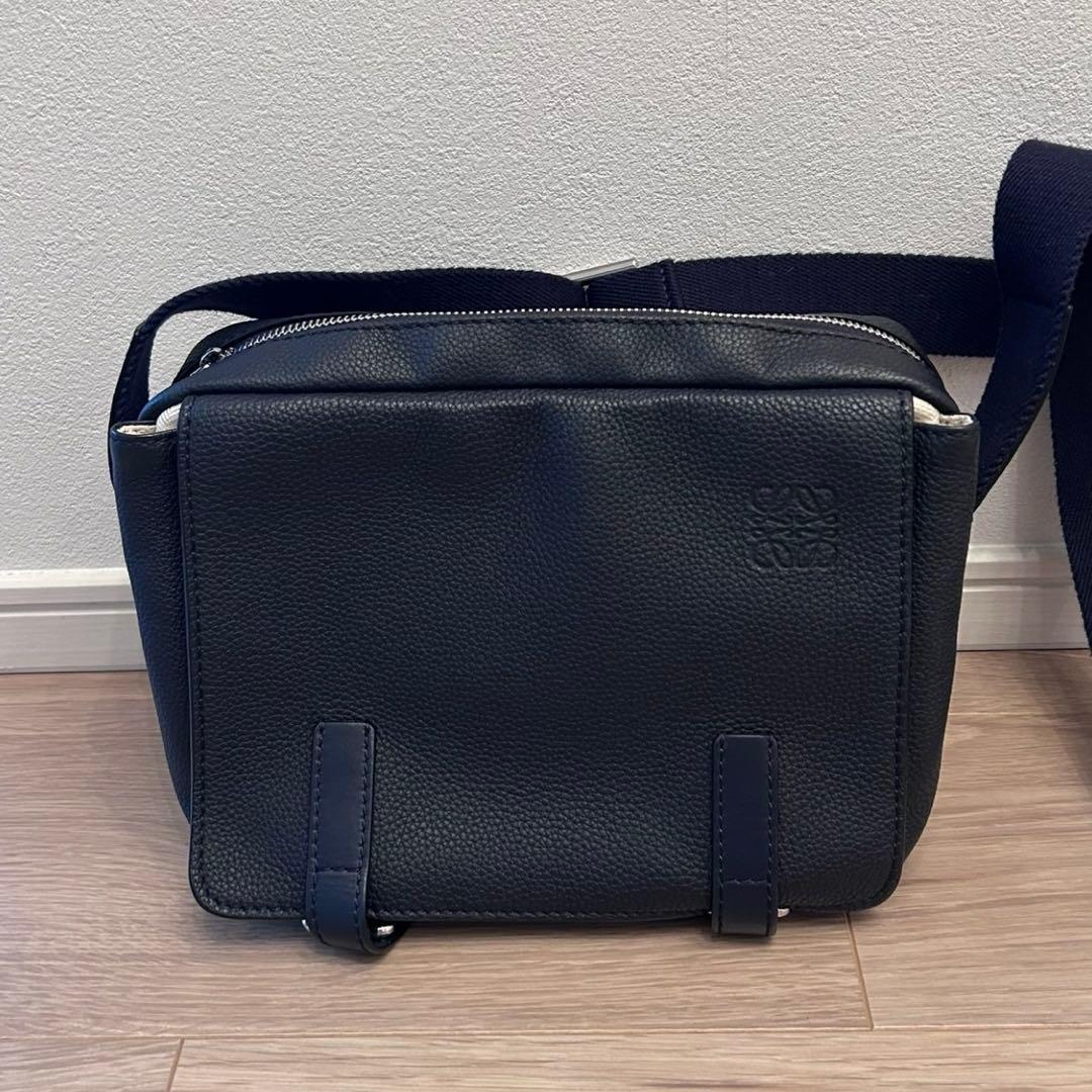 LOEWE ミリタリーバッグ ショルダーバッグ