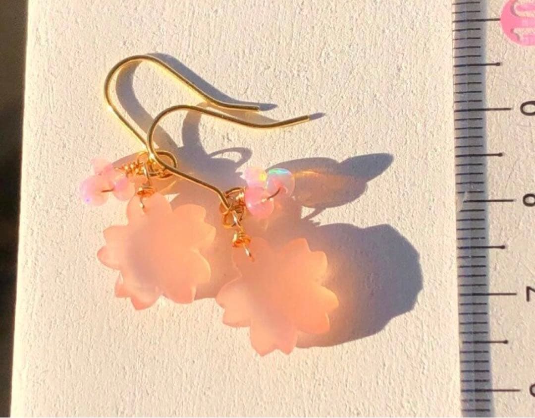 天然石♡春よ恋〜桜のピアス14kgf - メルカリ