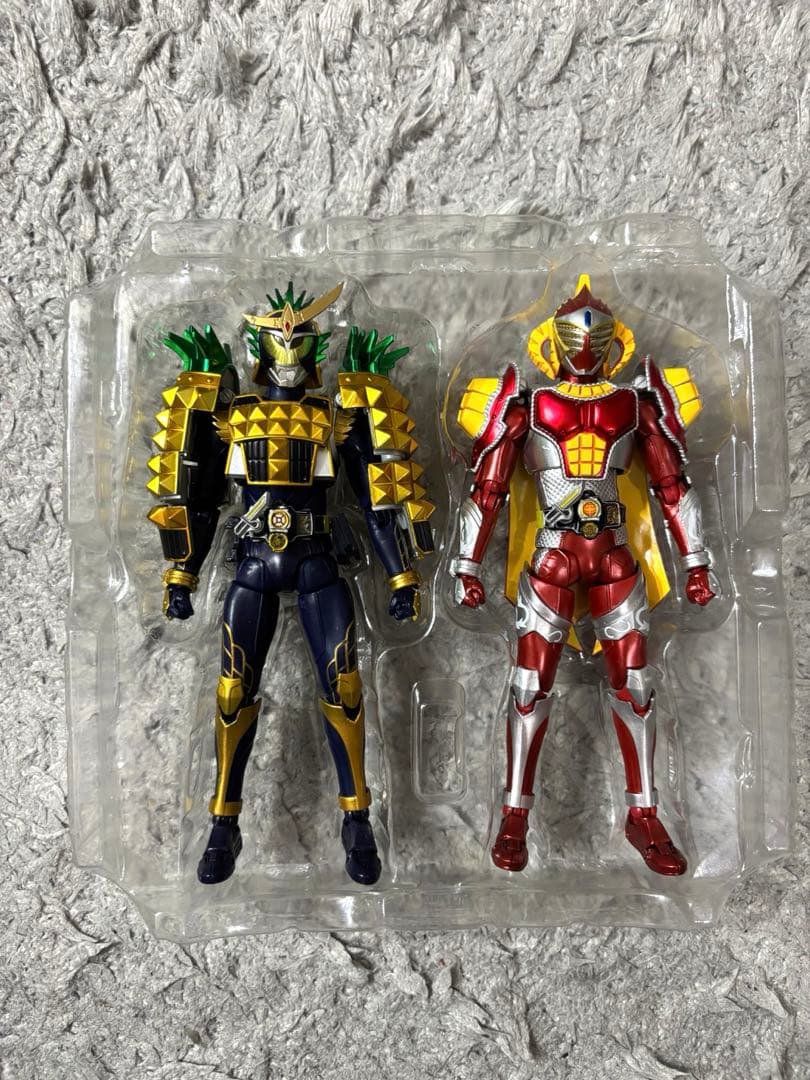 S.H.Figuarts 仮面ライダー鎧武 ＆ 仮面ライダーバロン