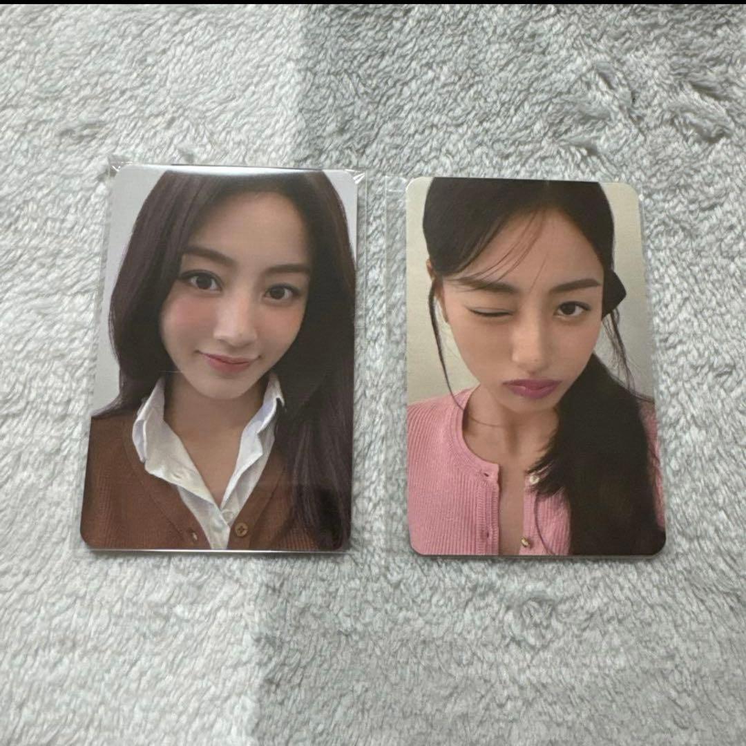 2枚セット　ミルクタッチ　ジヒョ　トレカ　TWICE