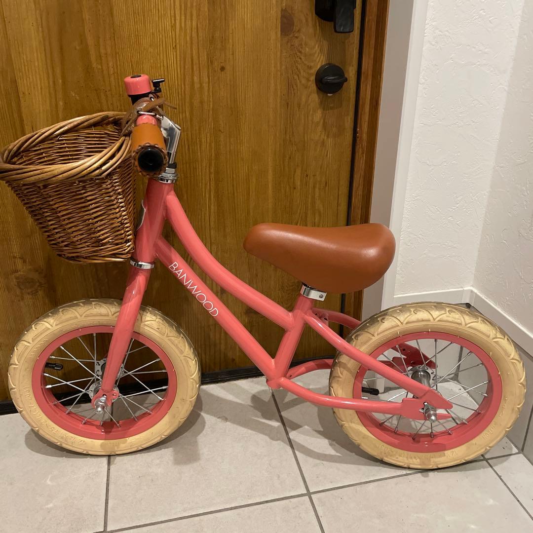 あいこ♪ BANWOOD バランスバイク ヨーロッパで人気のスタイリッシュな自転車＜BANWOOD＞をご紹介