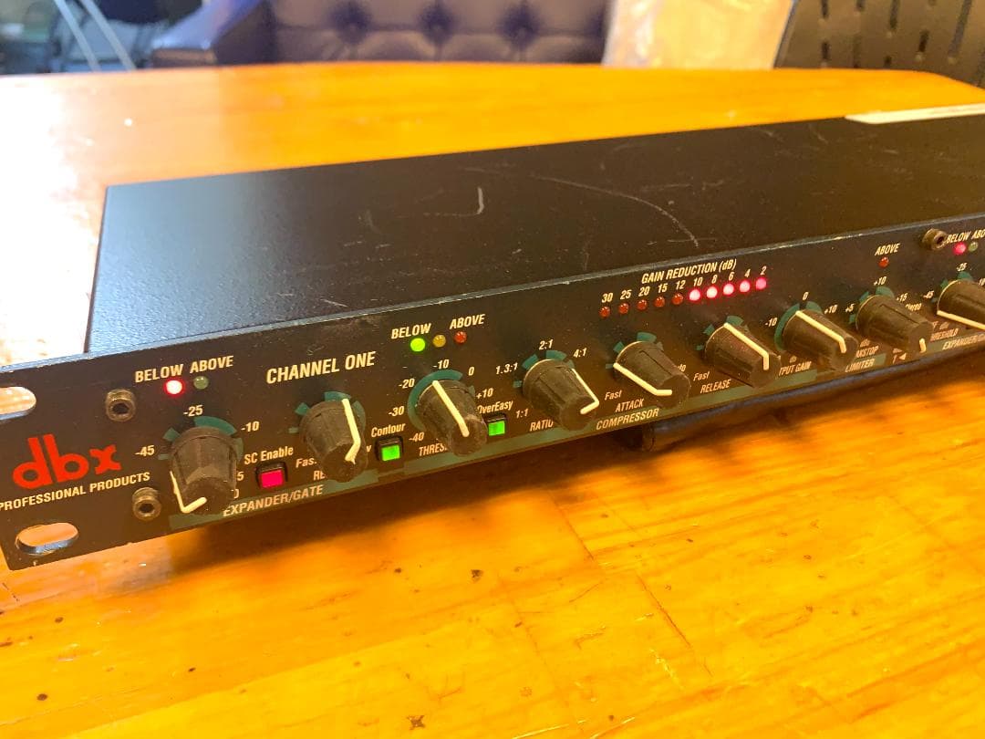 dbx 166XL ステレオコンプレッサー 《動作確認済》