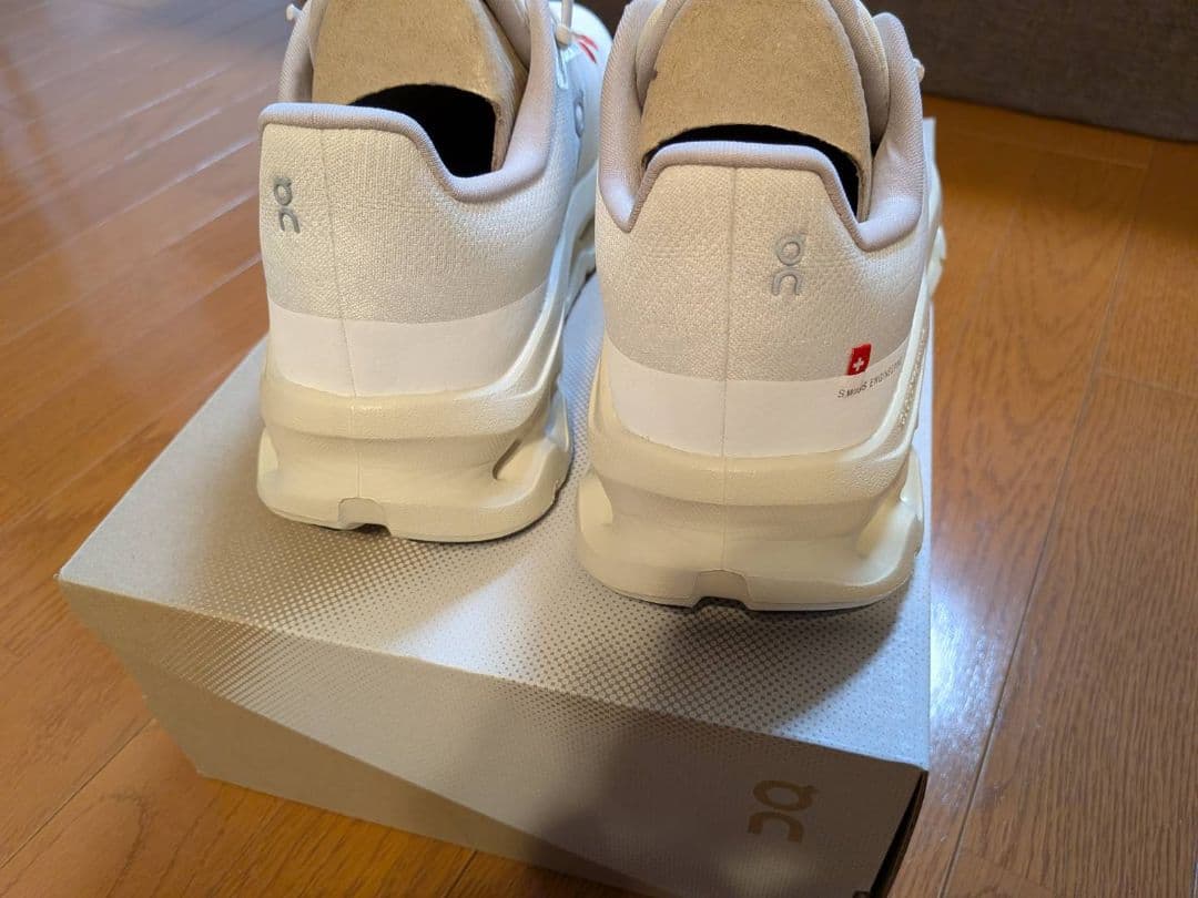 On Cloudtilt 新品未使用　27.5cm