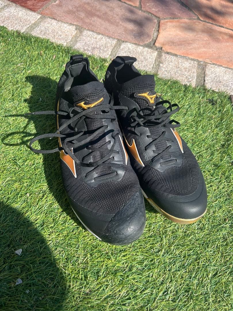 ミズノ　ドミナントニット　TPU